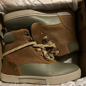 XTRATUF women’s leather ankle deck boot lace